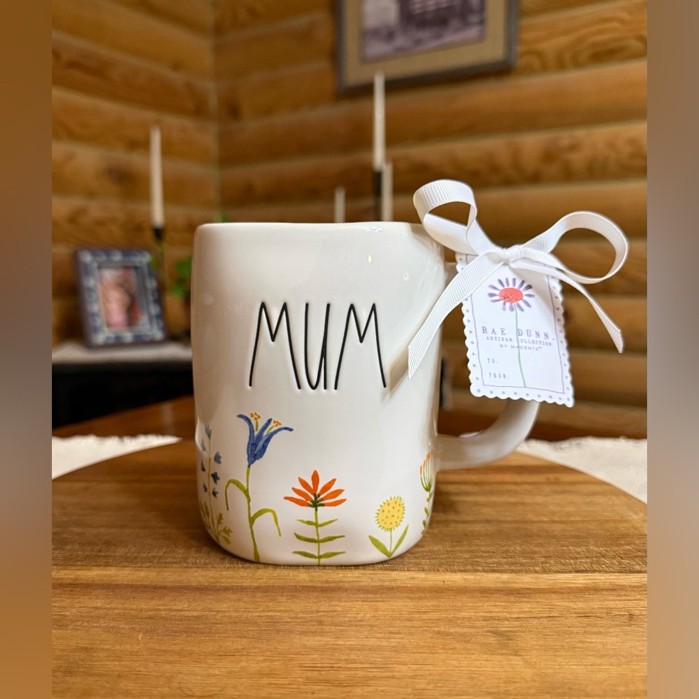 MUM Rae Dunn Mug